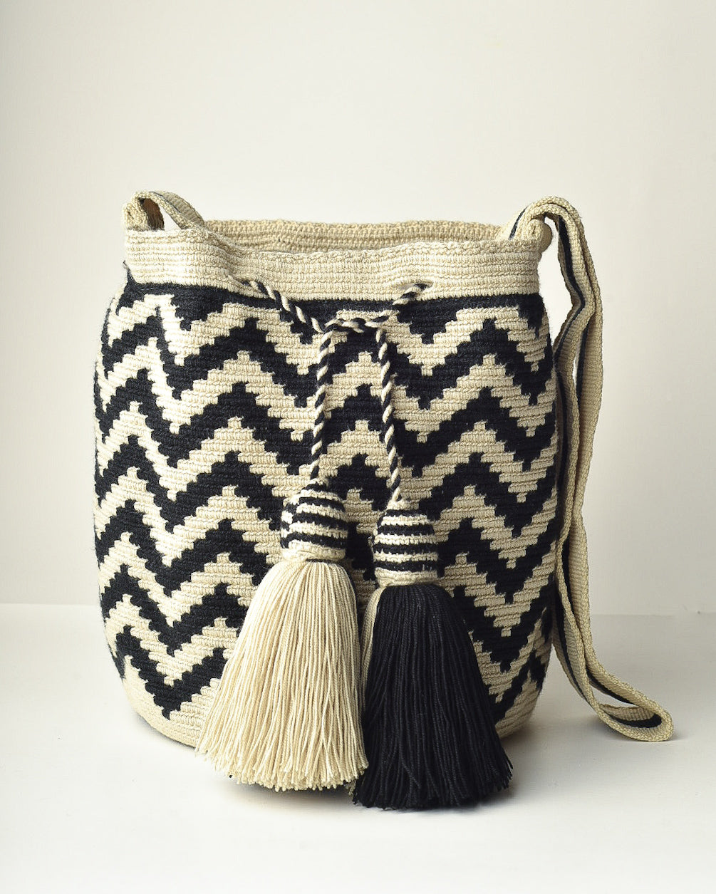 MIRLA BLACK&BEIGE