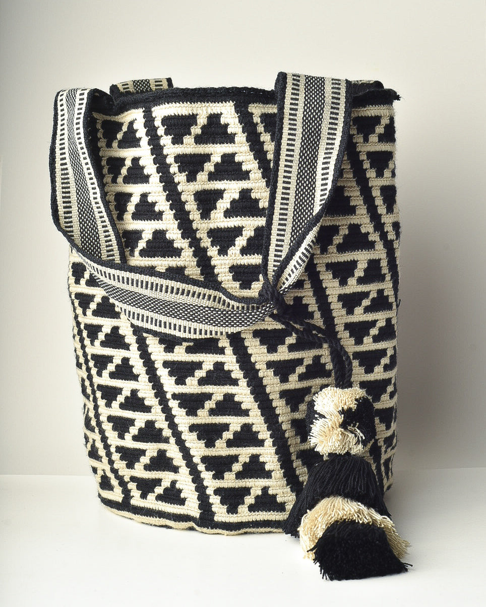 MOCHILON BLACK&BEIGE